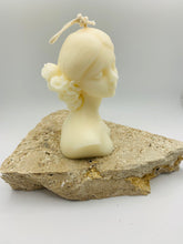 Load image into Gallery viewer, Ariel Large Girl face
